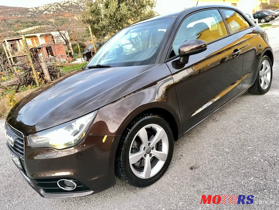 2011' Audi A1 1,6 Tdi photo #3