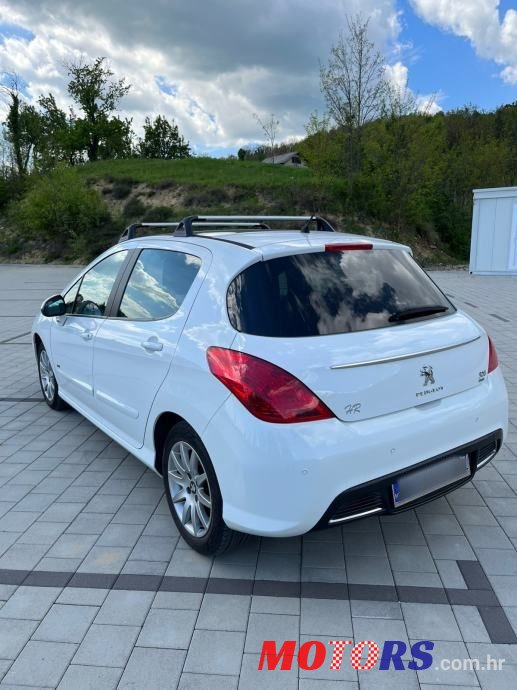 2012' Peugeot 308 photo #5