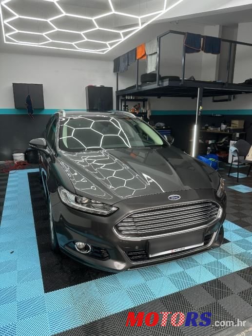 2015' Ford Mondeo Karavan photo #2