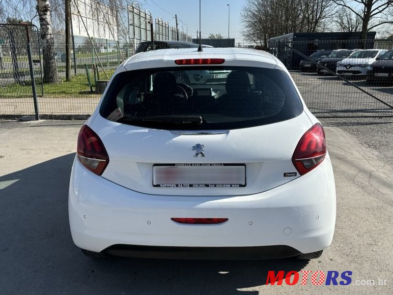 2017' Peugeot 208 1,6 Bluehdi photo #5