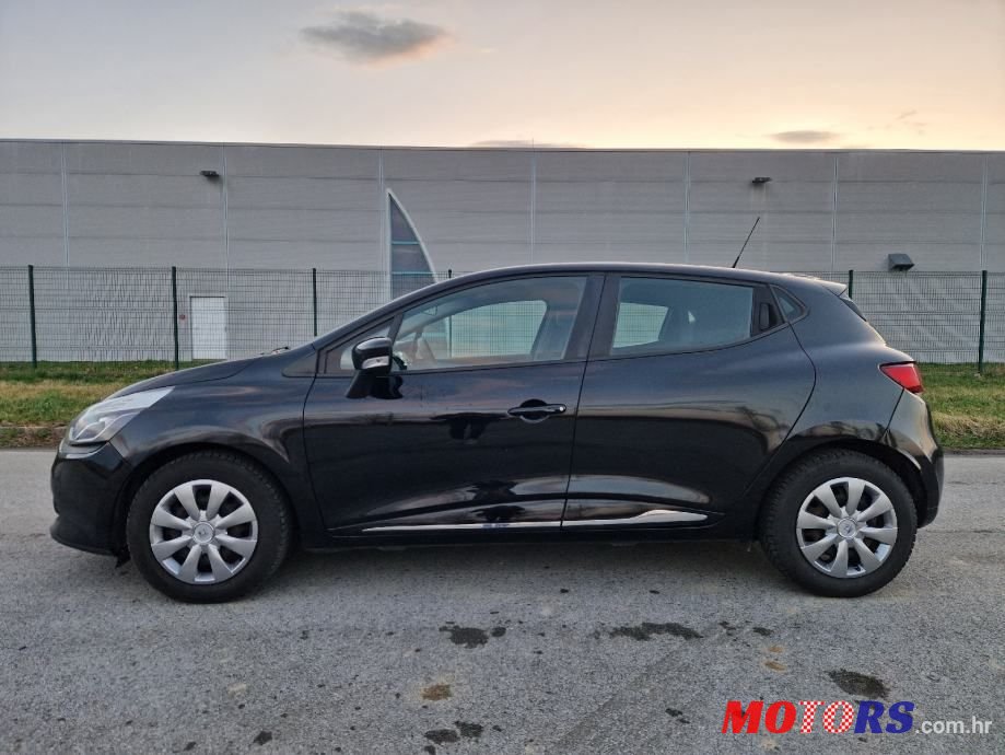 2013' Renault Clio Dci 75 photo #4