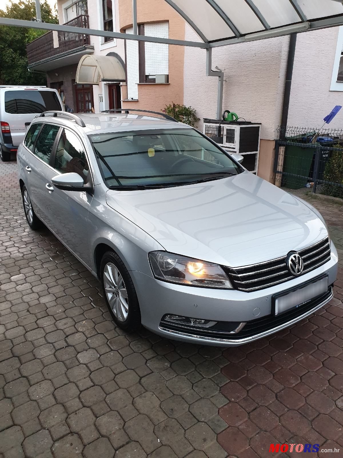 2013' Volkswagen Passat Variant photo #3