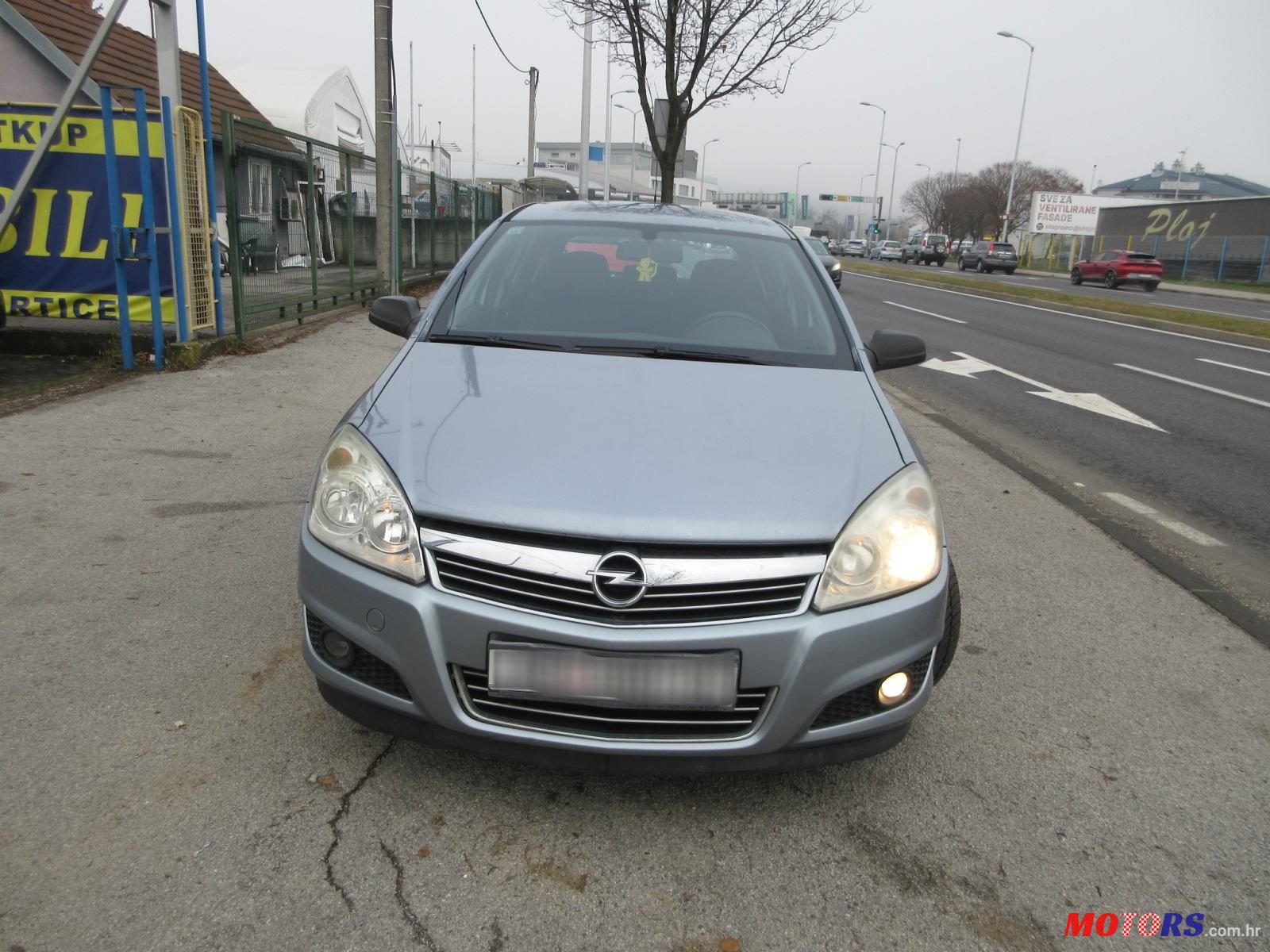 2010' Opel Astra 1,7 Cdti photo #2