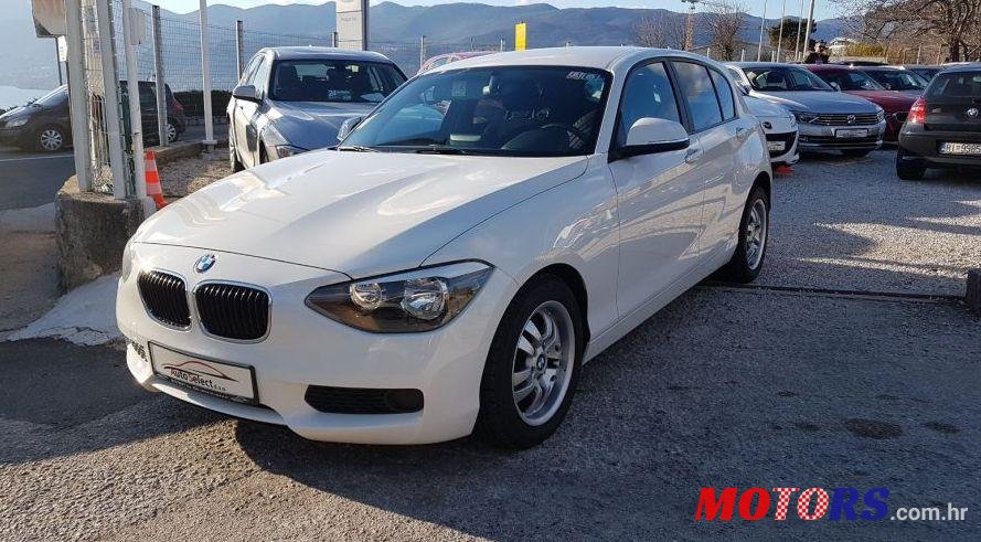 2014' BMW Serija 1 116D photo #2