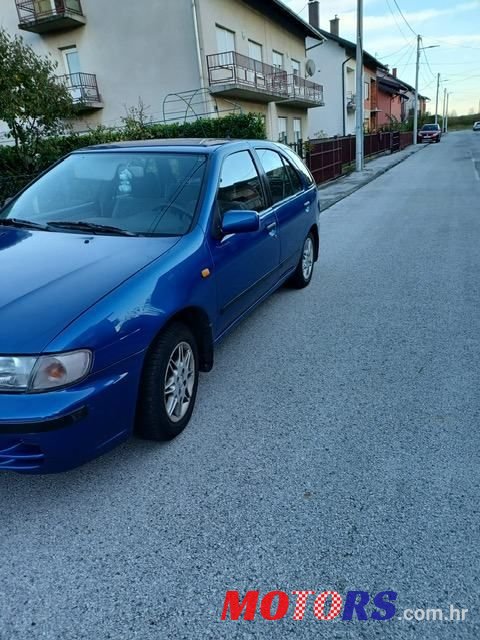 1999' Nissan Almera 1,4 Lx photo #2