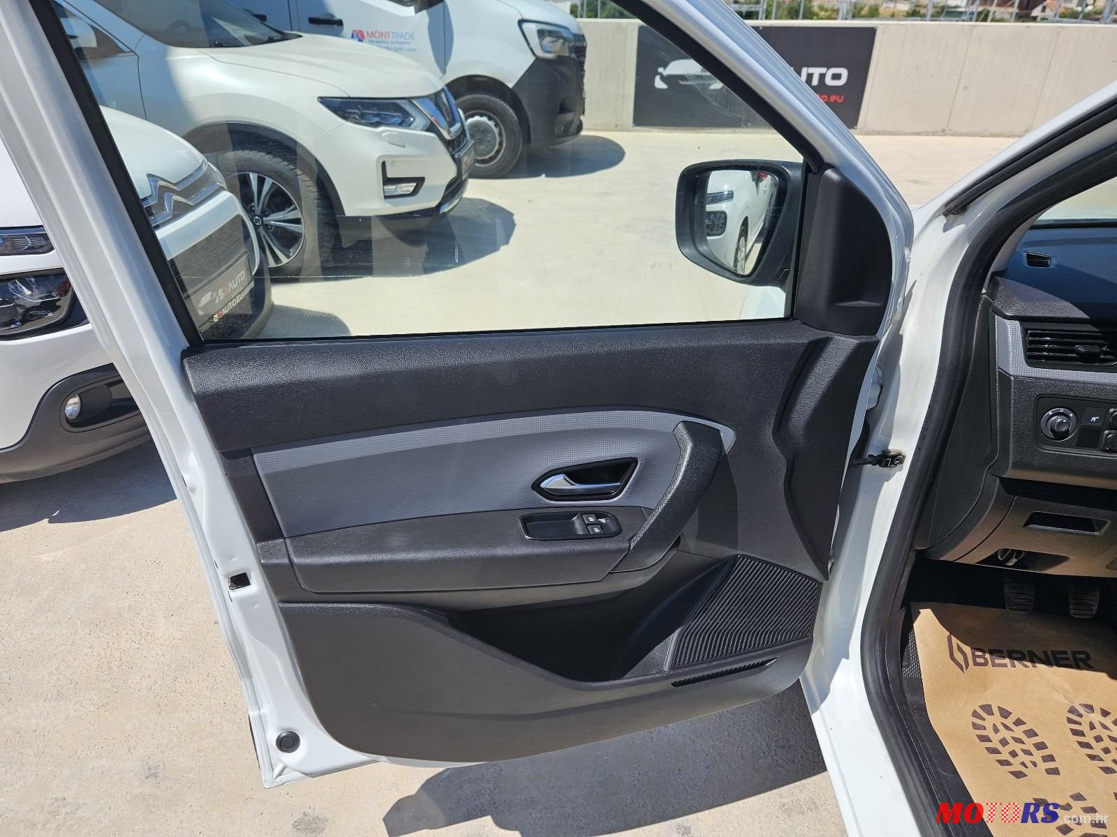 2021' Renault Kangoo Express photo #5