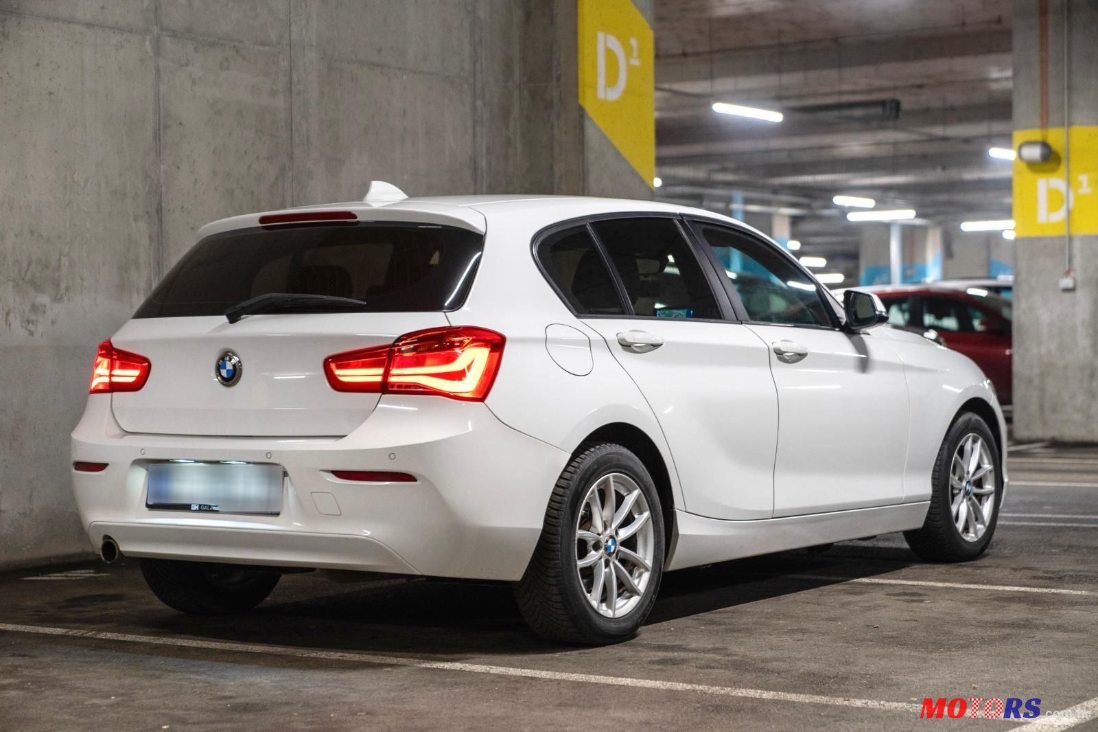 2016' BMW Serija 1 116D photo #5