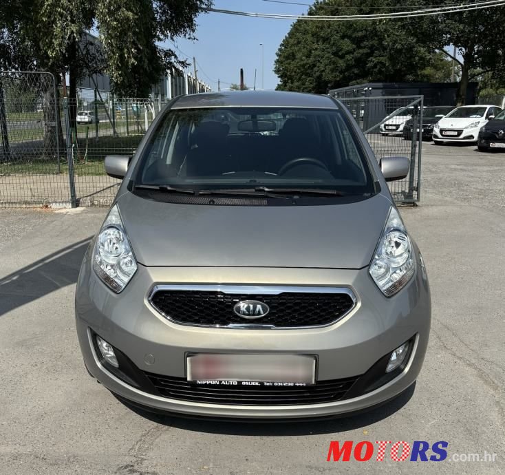 2013' Kia Venga 1,6 Crdi Ex photo #2