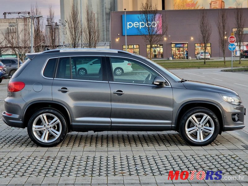 2013' Volkswagen Tiguan 2,0 Tdi Bmt photo #6