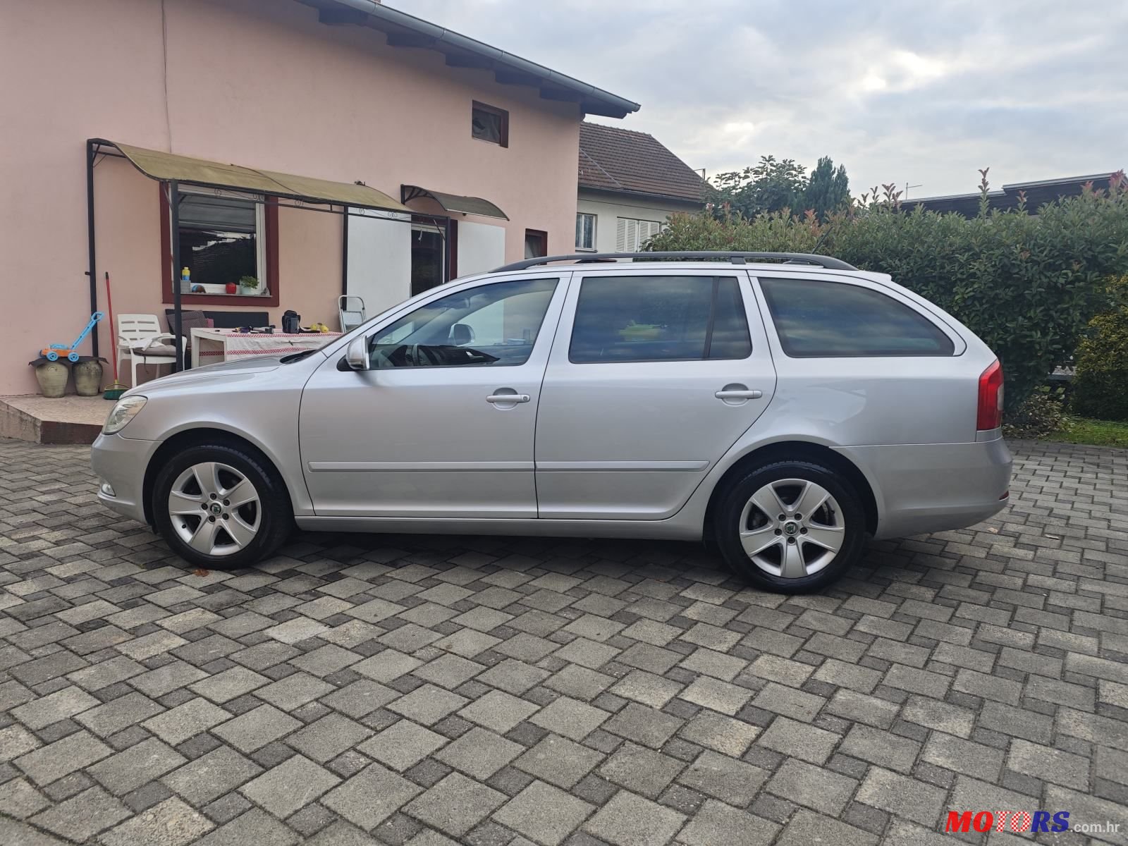 2013' Skoda Octavia Combi photo #6