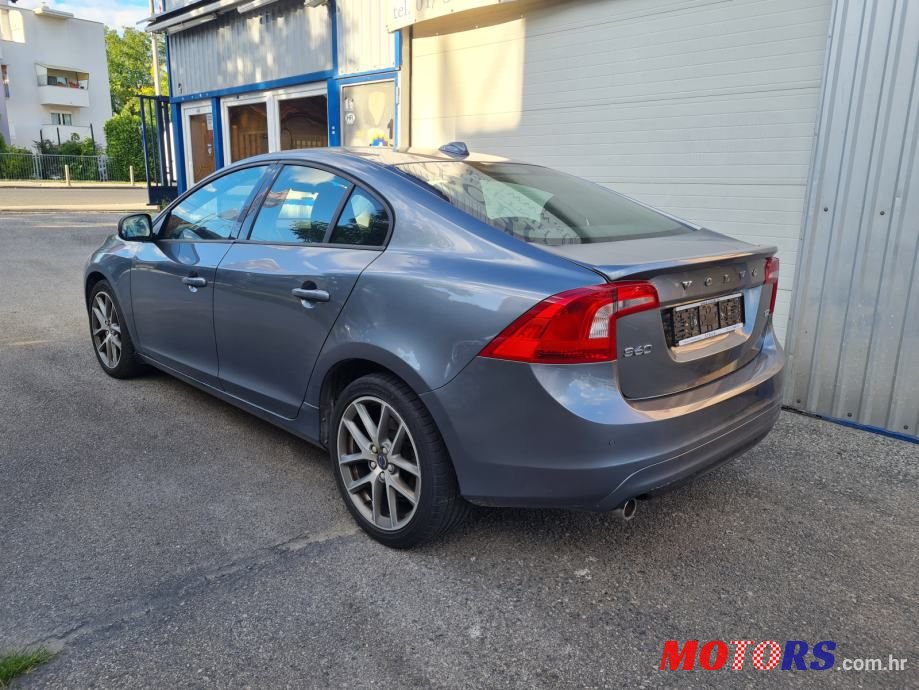 2017' Volvo S60 D2 photo #2