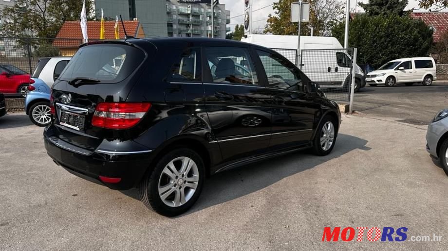 2010' Mercedes-Benz B-Klasa 180 Cdi photo #3