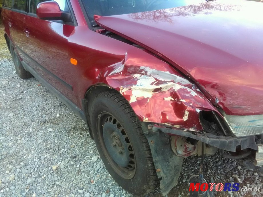 1997' Volkswagen Passat photo #2