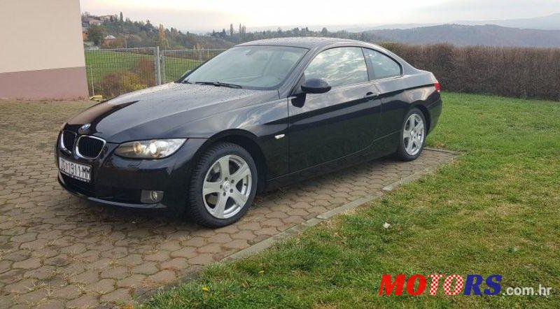 2009' BMW Serija 3 Coupe 320D photo #1