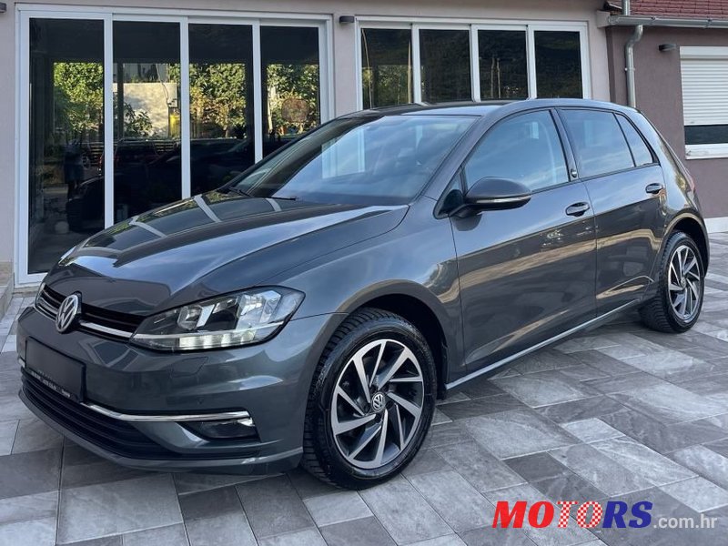 2018' Volkswagen Golf 7 1,6 Tdi Bmt photo #1