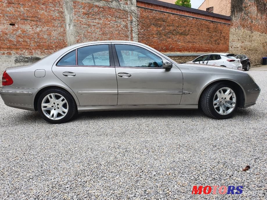 2004' Mercedes-Benz E-Klasa 320 Cdi photo #3