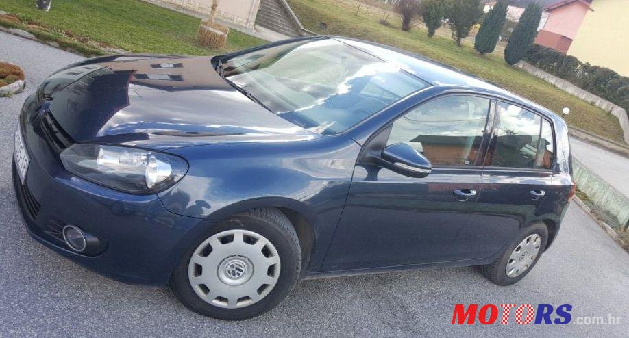 2010' Volkswagen Golf VI 2,0 Tdi photo #1
