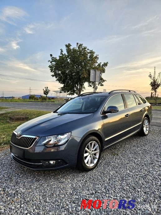 2015' Skoda Superb Combi photo #1