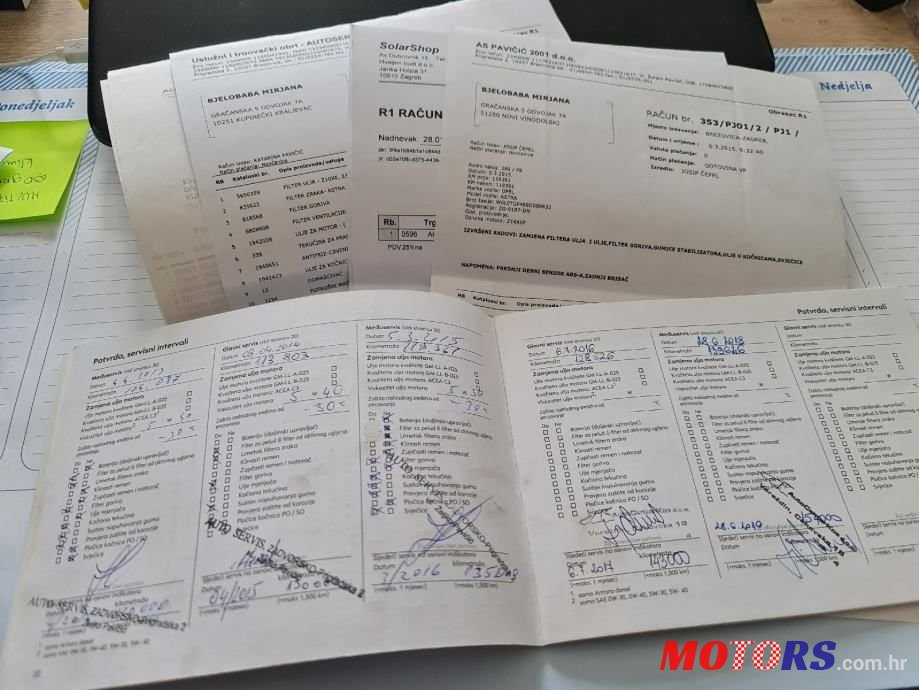 2009' Opel Astra photo #3