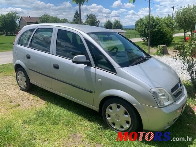2004' Opel Meriva 1,7 Dt photo #1
