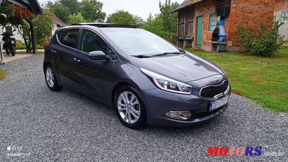 2014' Kia Ceed photo #4