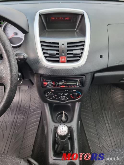 2010' Peugeot 206 1,4 photo #6