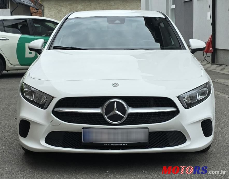 2019' Mercedes-Benz A-Klasa 180 D photo #2
