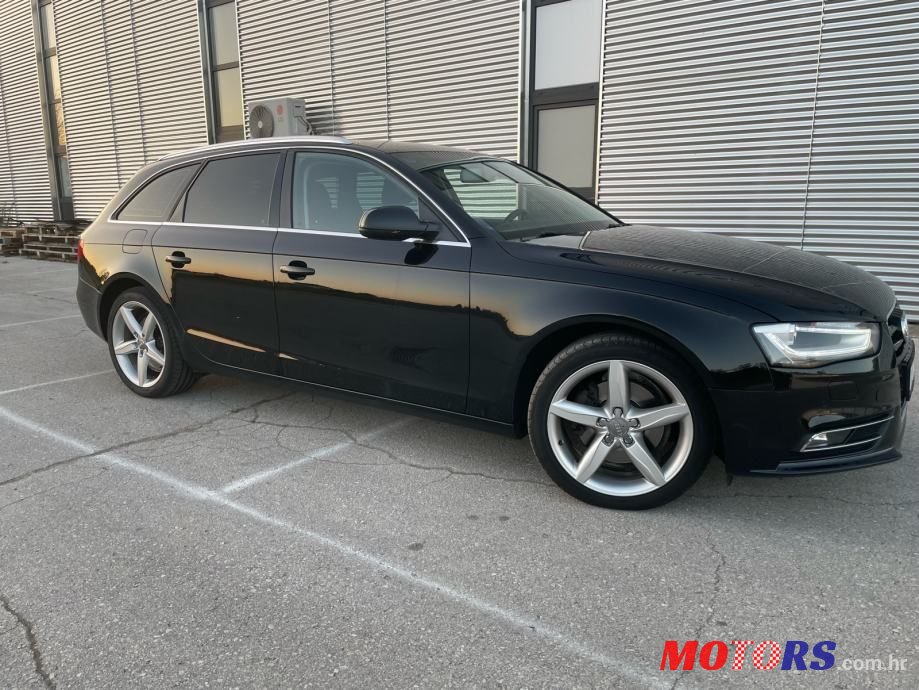 2015' Audi A4 Avant photo #1