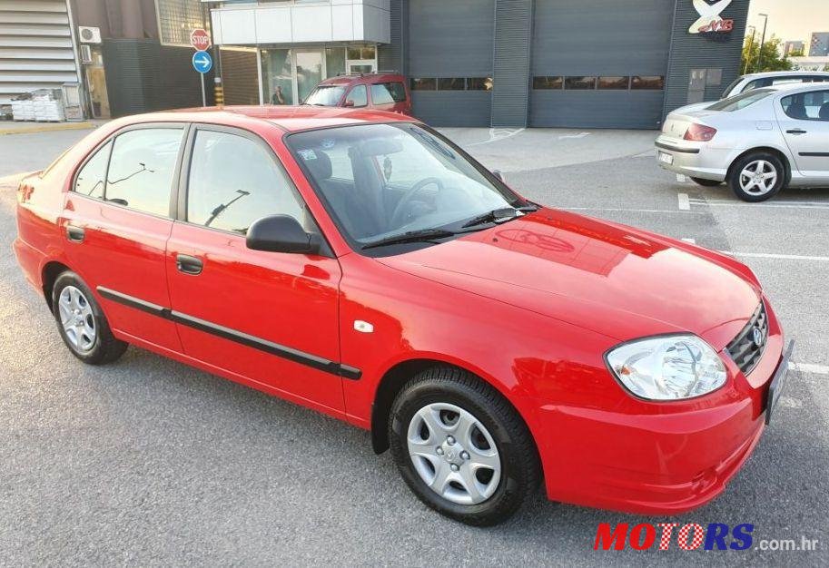 2005' Hyundai Accent 1,3 Gl photo #1