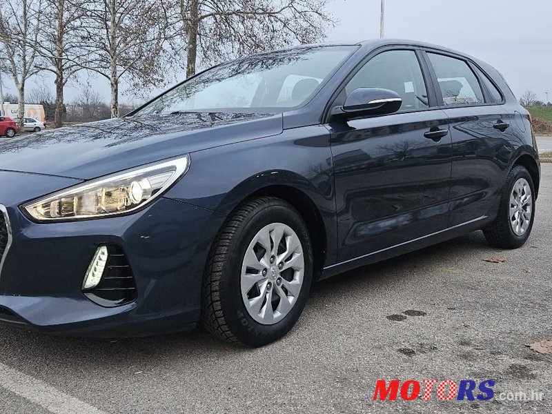 2018' Hyundai i30 1,4 Mpi photo #1