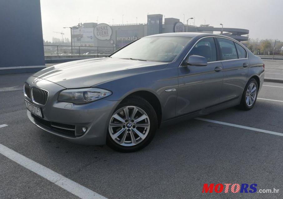 2011' BMW Serija 5 520D photo #1