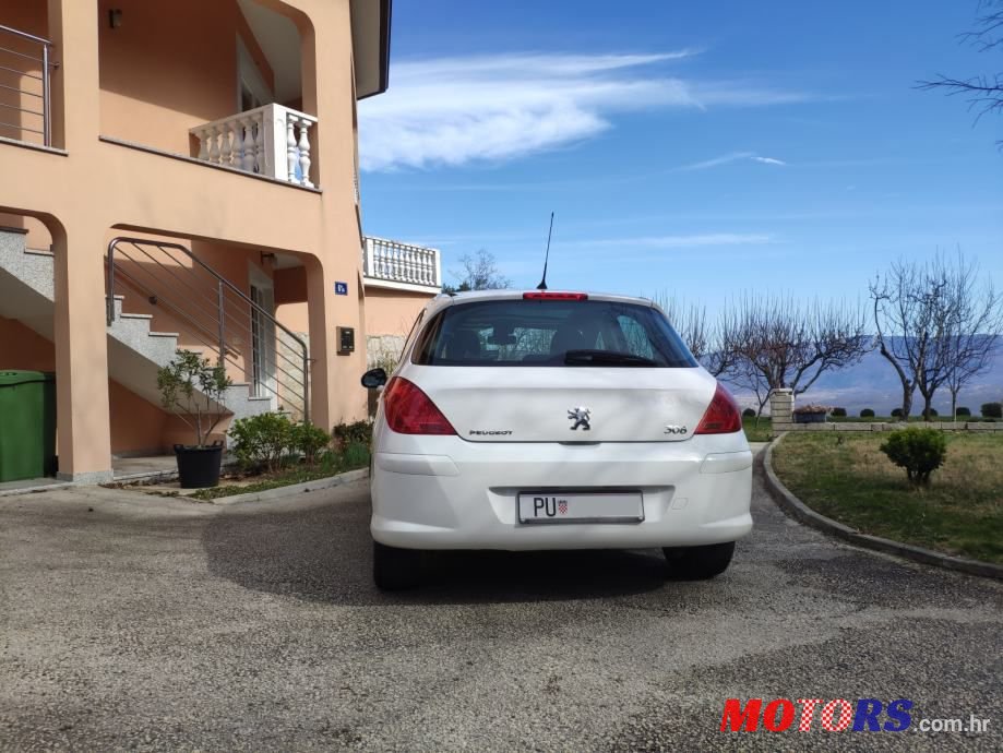 2009' Peugeot 308 photo #4