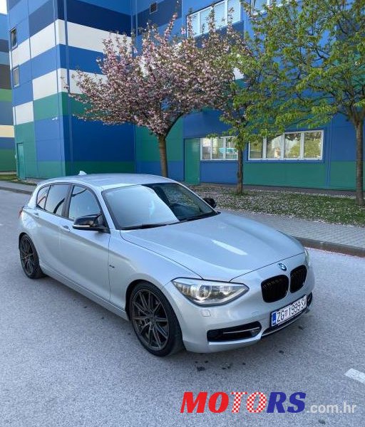 2013' BMW Serija 1 120D Sport photo #1