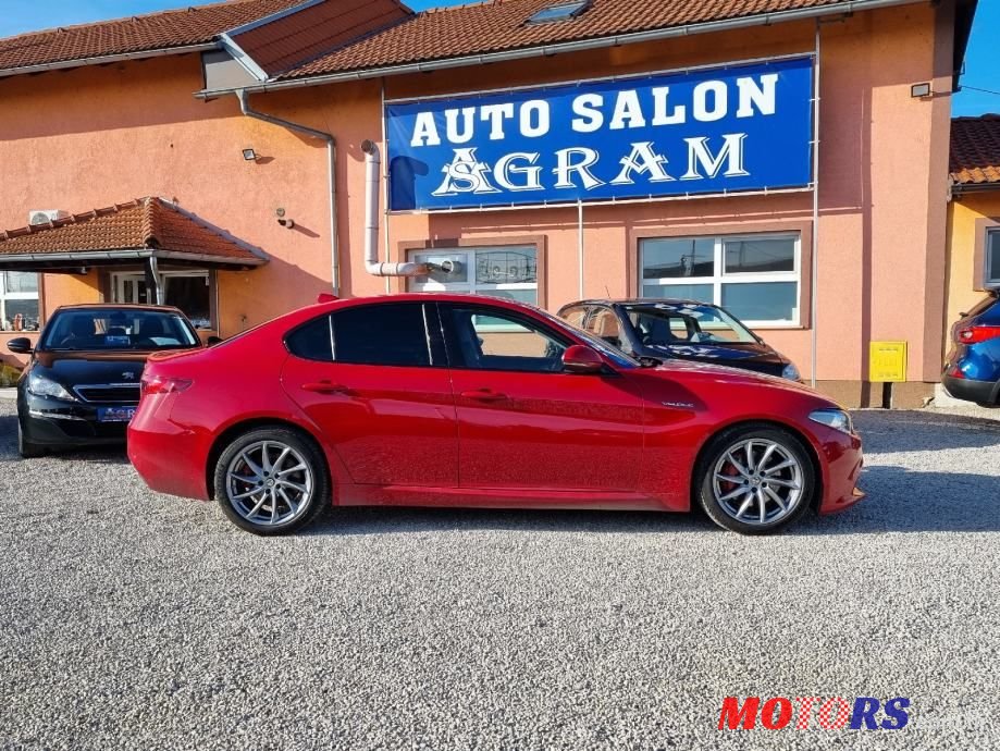 2017' Alfa Romeo Giulia 2,2 Jtd photo #6