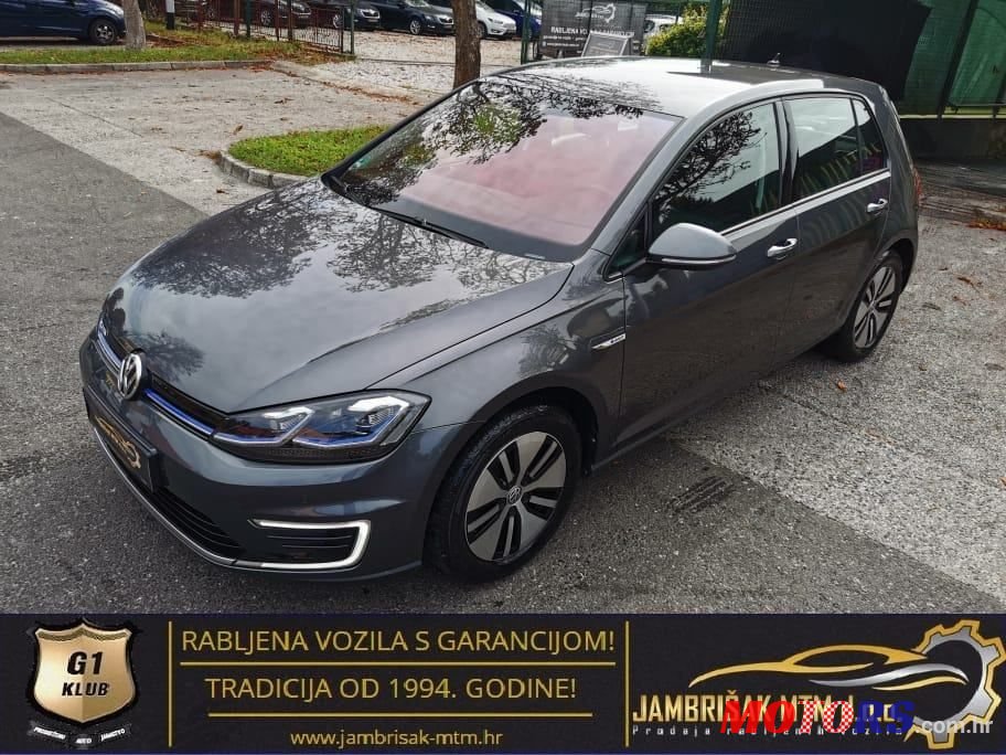 2019' Volkswagen Golf VII E-Golf photo #2