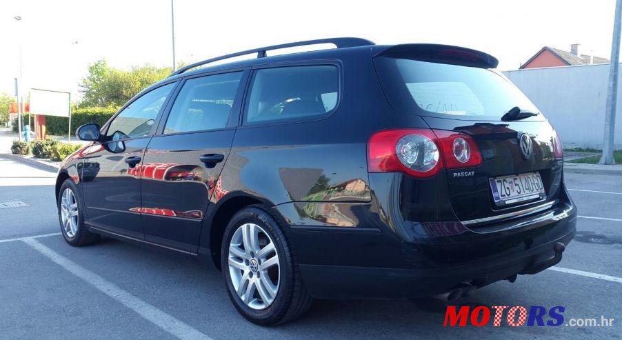 2009' Volkswagen Passat Variant 2,0 Tdi photo #1