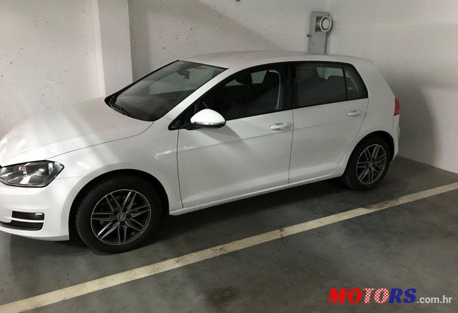 2015' Volkswagen Golf VII 1,6 Tdi photo #1