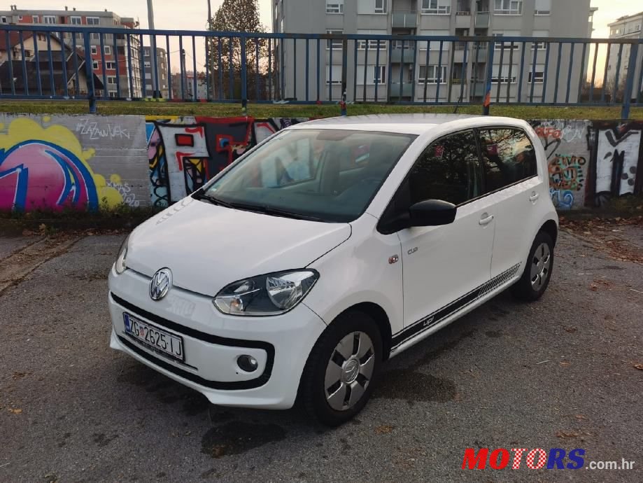 2014' Volkswagen Up! 1,0 Up! photo #2