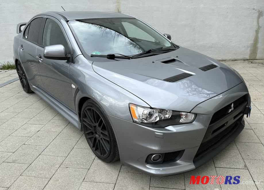 2014' Mitsubishi Lancer Evolution photo #1