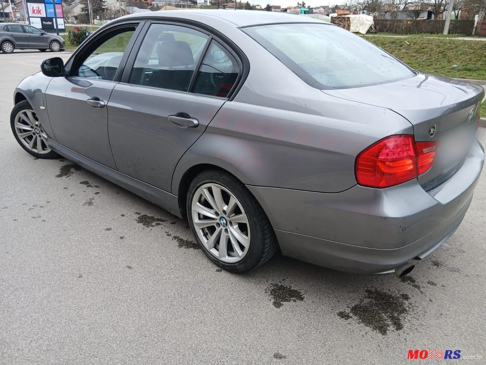 2010' BMW Serija 3 316D photo #5