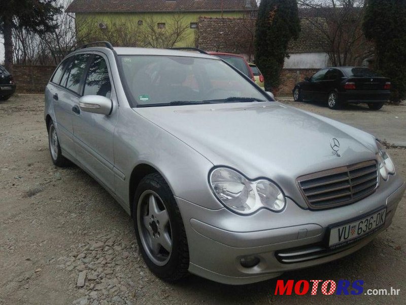 2006' Mercedes-Benz C-Klasa T-Model 220 Cdi photo #2