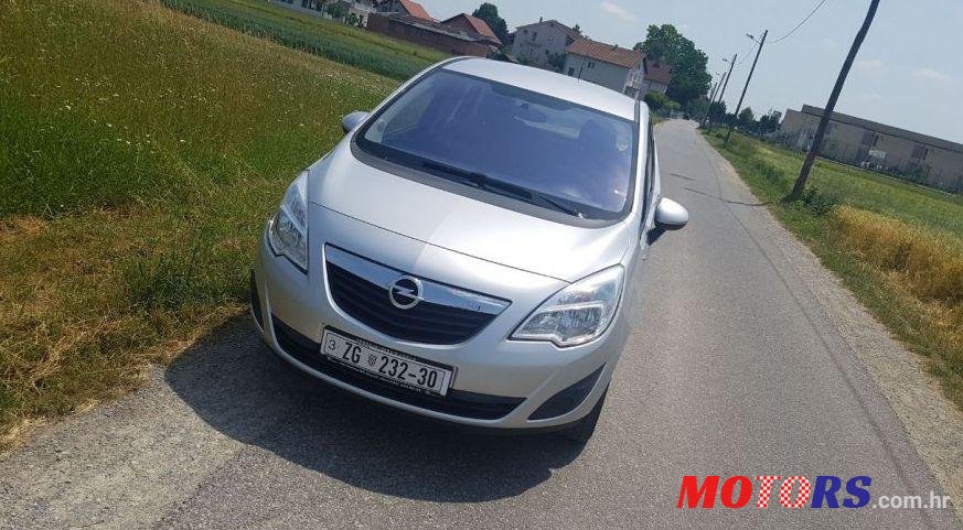 2010' Opel Meriva 1,3 Cdti photo #2