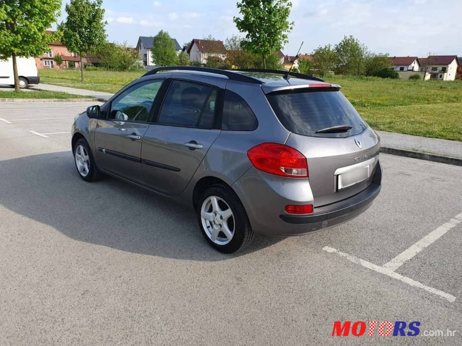 2010' Renault Clio 1,2 16V photo #5