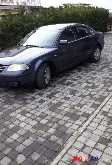2001' Volkswagen Passat 1,9 Tdi photo #1