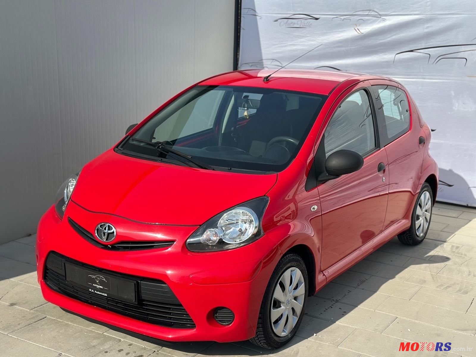 2014' Toyota Aygo 1,0 Vvt-I photo #1