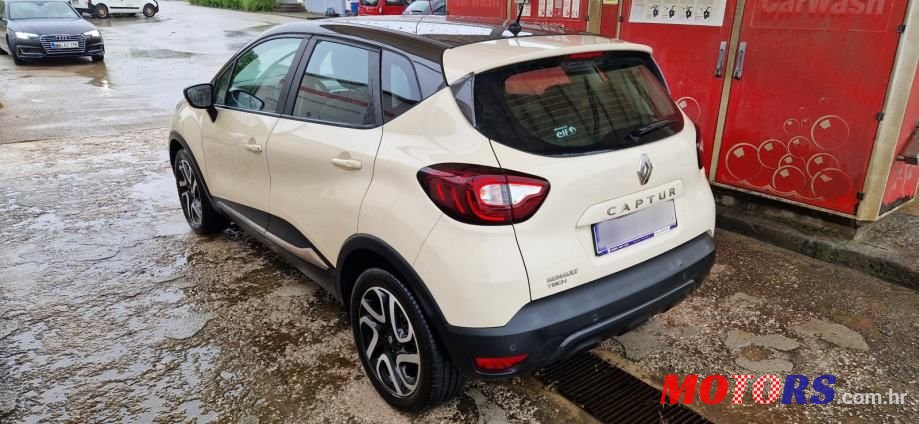 2019' Renault Captur Dci photo #4
