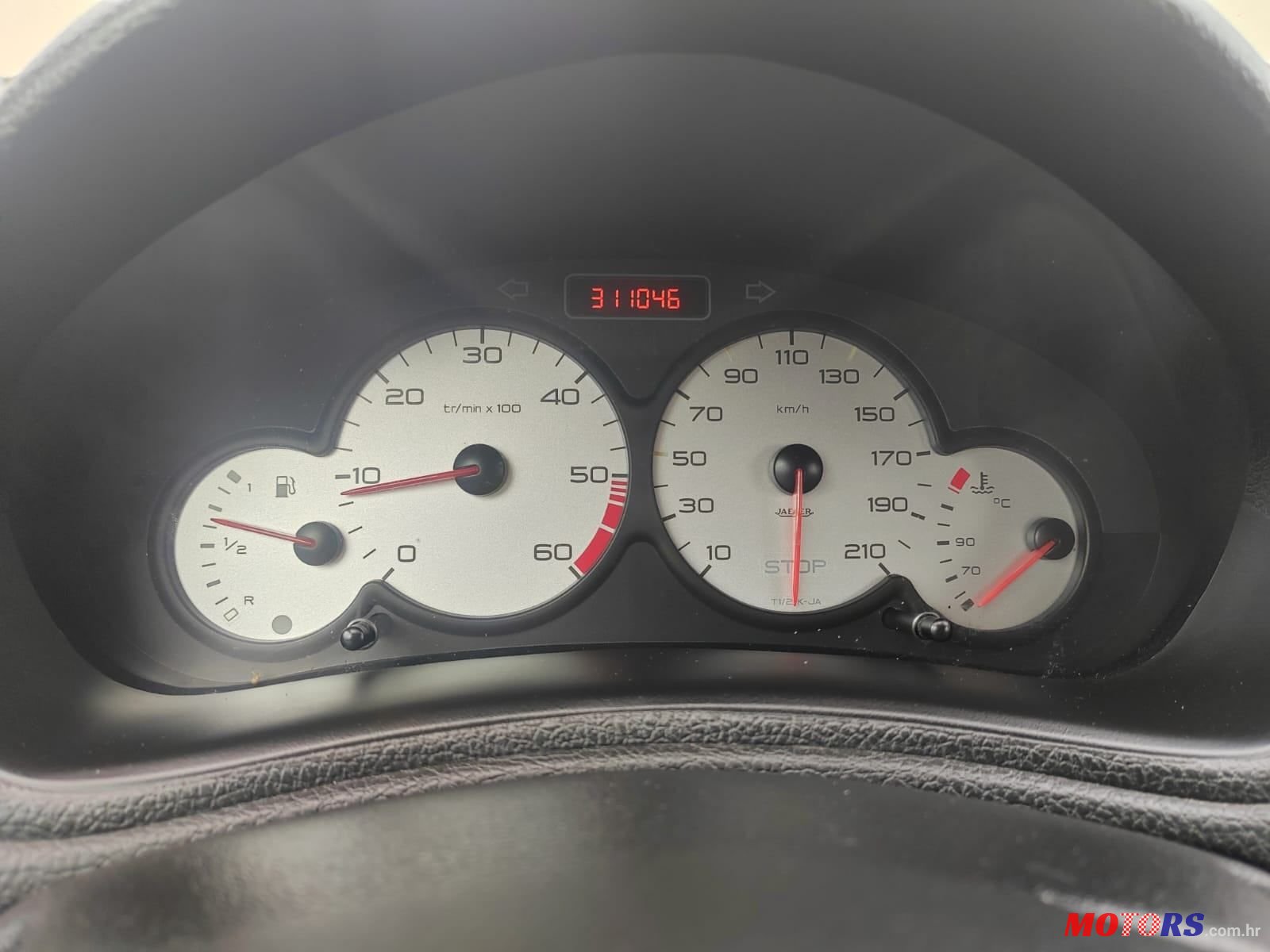 2004' Peugeot 206 photo #3