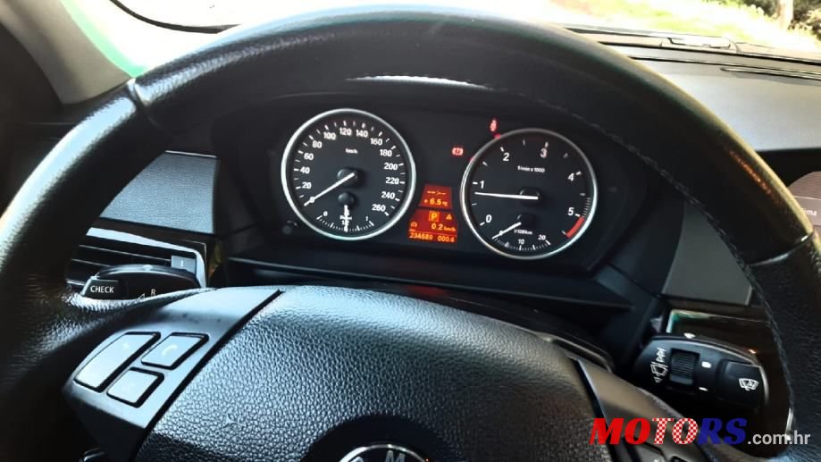 2008' BMW Serija 5 520D photo #4