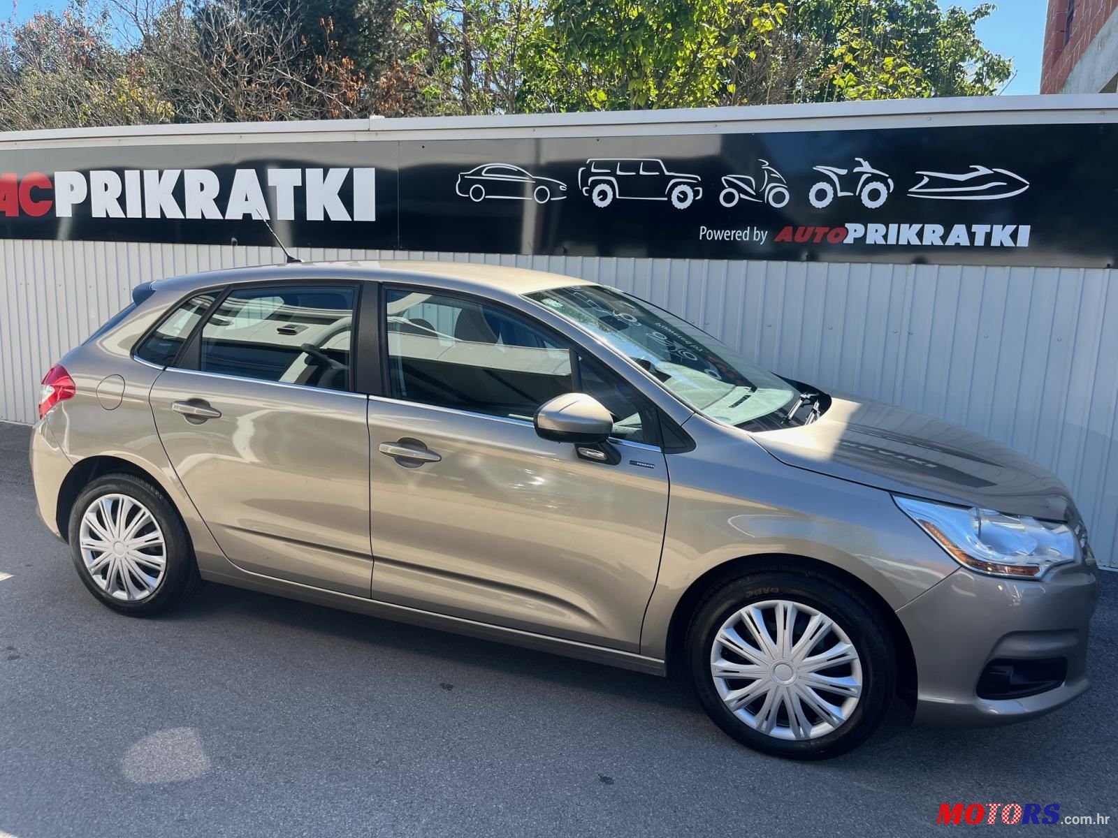 2014' Citroen C4 1,6 Hdi photo #4