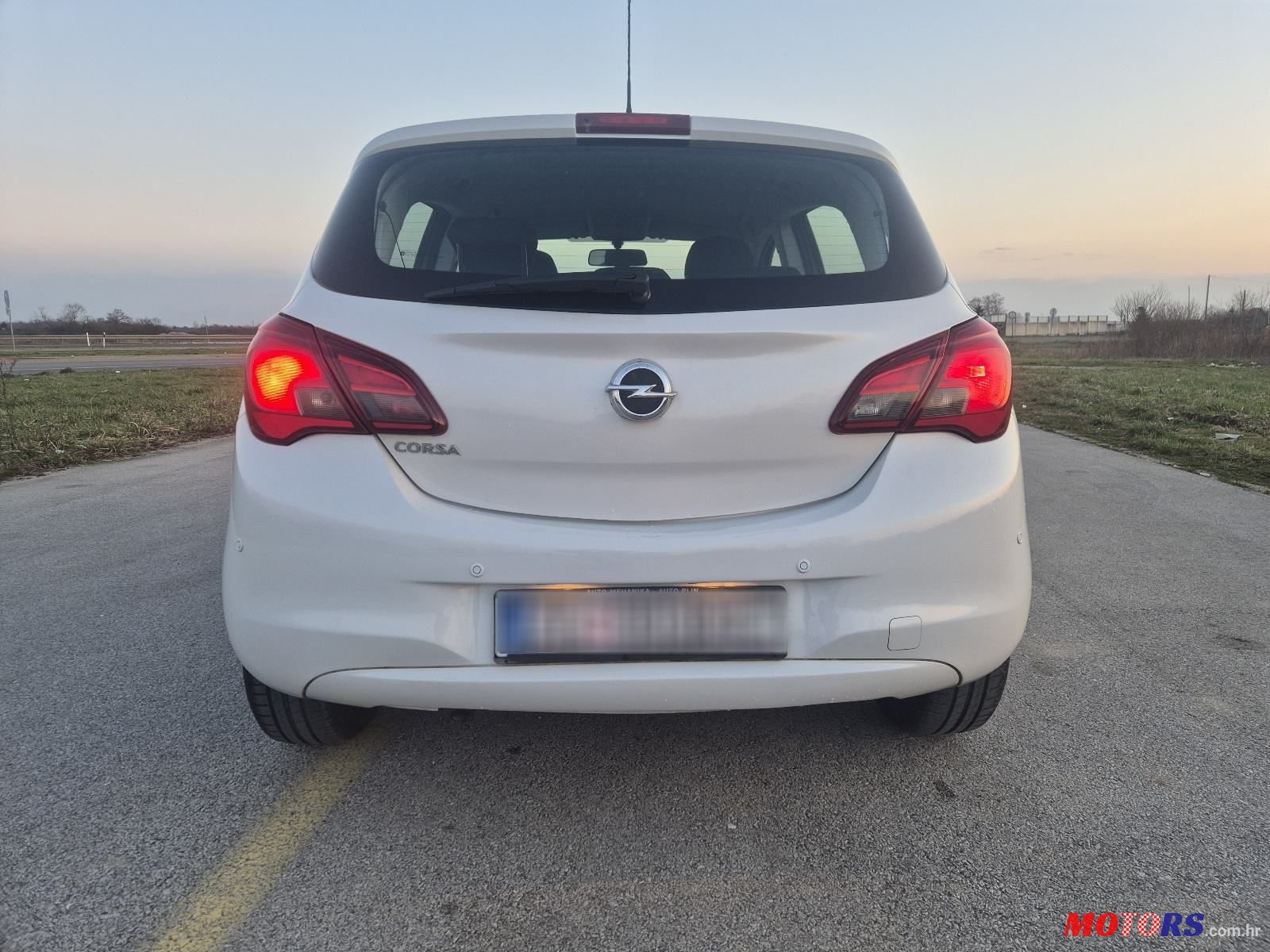 2017' Opel Corsa 1,4 Lpg photo #4